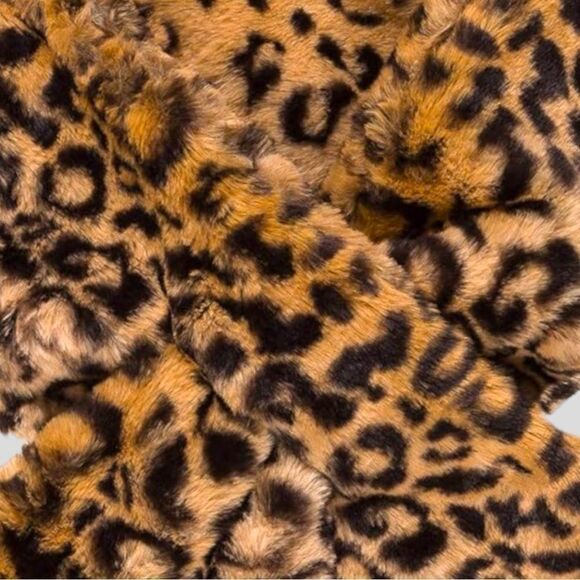 Lane Bryant adorable cheetah print faux fur scarf! New - Picture 5 of 10